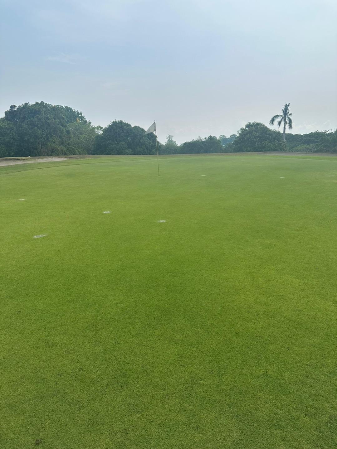 Hallow Ridge Filipinas Golf Inc